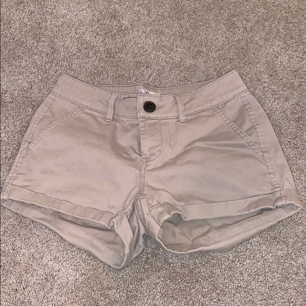 Cute Khaki Shorts